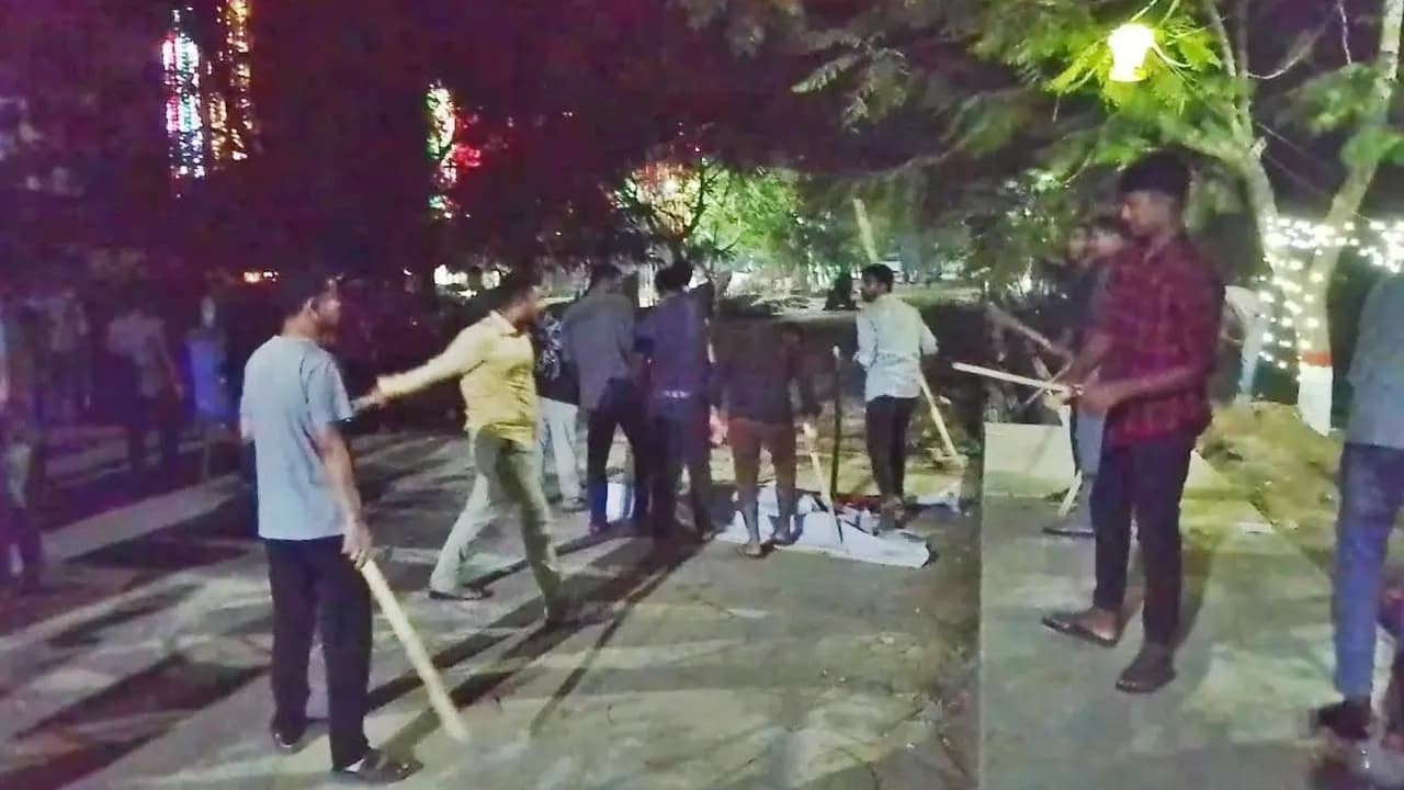 ফুটবল খেলা নিয়ে সংঘর্ষ, বেরোবির ৮ শিক্ষার্থী বহিষ্কার