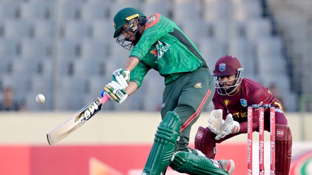 যাদের পরিকল্পনায় সুপার ওভারে নামেননি রিশাদ