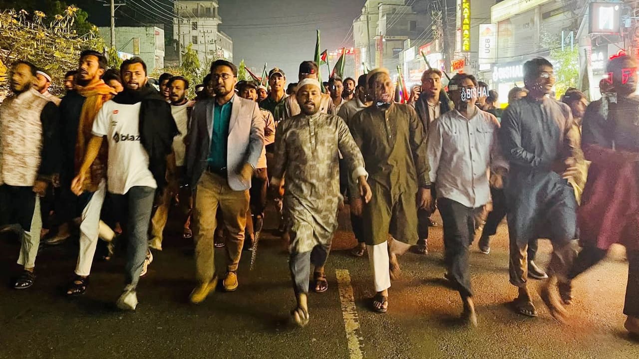 আ.লীগের নাশকতার প্রতিবাদে নোয়াখালীতে শিবিরের বিক্ষোভ