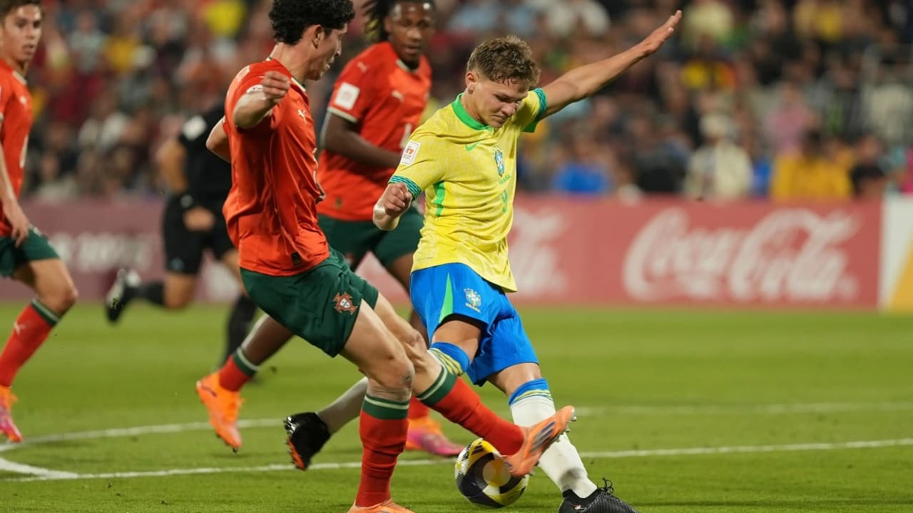 পর্তুগালের কাছে হেরে বিশ্বকাপ থেকে ছিটকে গেল ব্রাজিল