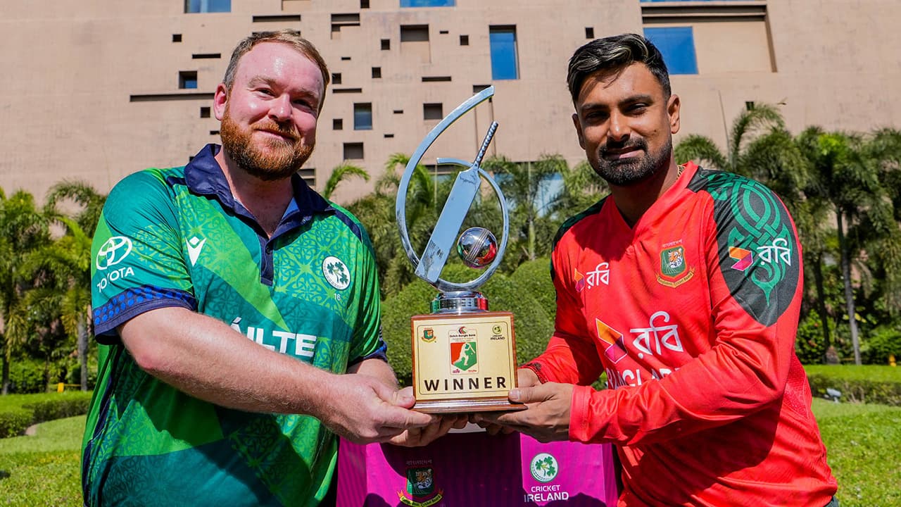 টস হেরে তিন পরিবর্তন নিয়ে ফিল্ডিংয়ে বাংলাদেশ