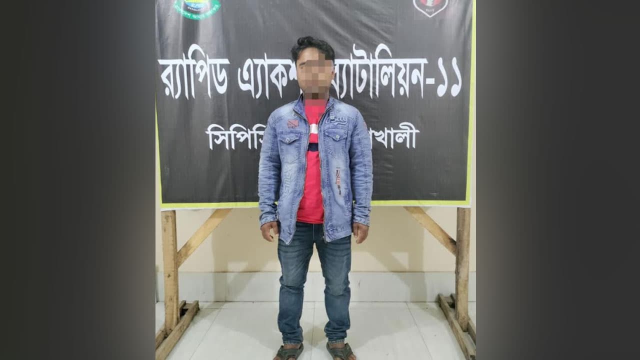 ৩০০ বার কুপিয়ে যুবককে হত্যা, দেলু বাহিনীর প্রধান দেলোয়ার কারাগারে