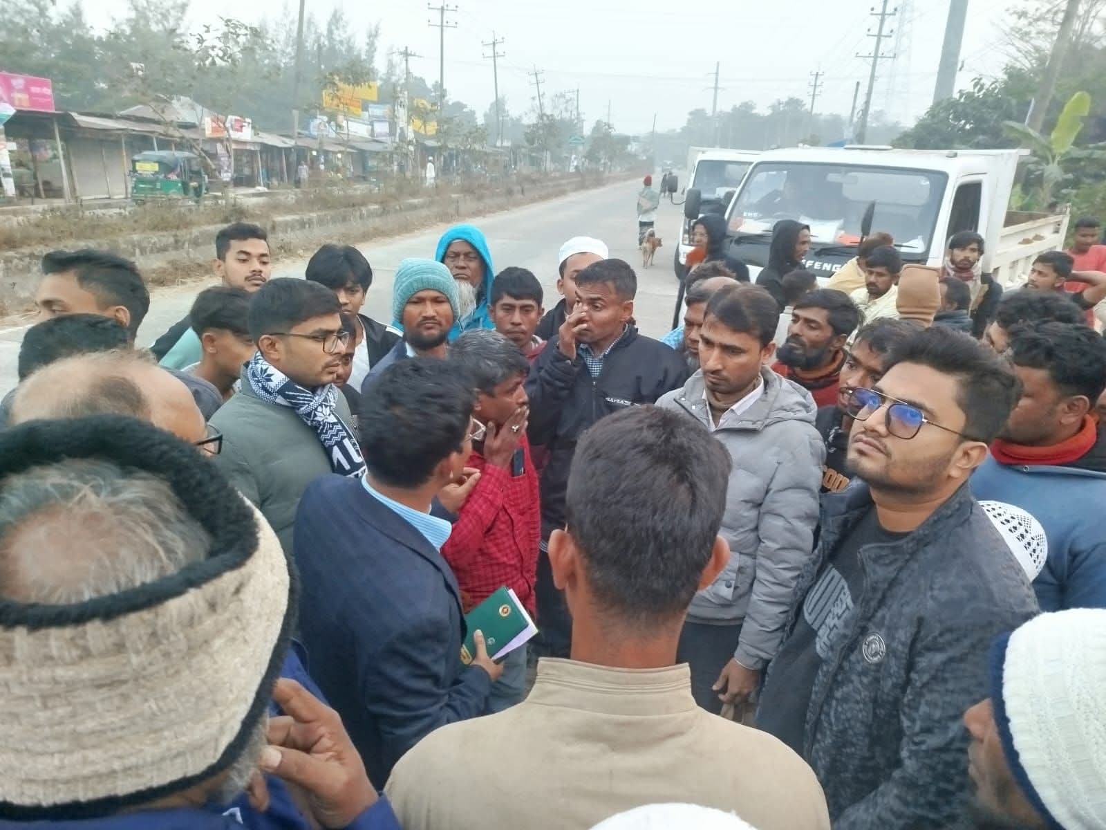 প্রকাশ্যে ধু*ম*পা*ন করায় ১জনকে অর্থদণ্ড