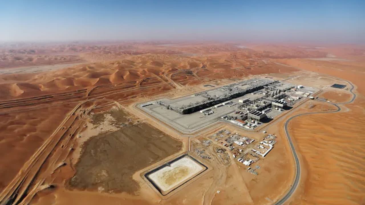 সতর্কবার্তার পর সৌদির তেলখনি লক্ষ্য করে ফের হামলা ইরানের