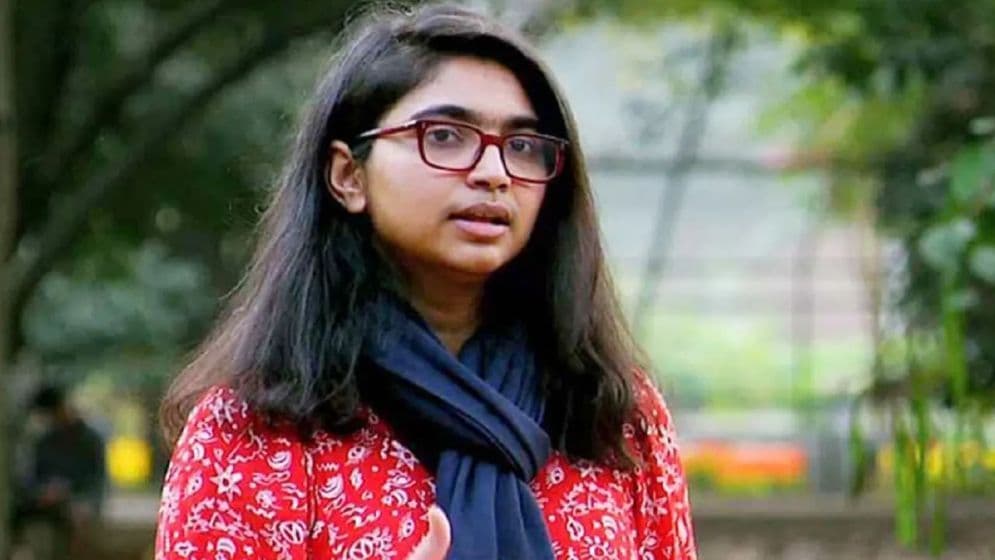 ভোটে অনুদান চেয়ে তাসনিম জারার পোস্ট, ৭ ঘণ্টায় এলো ১২ লাখ টাকা